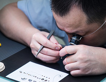 北京欧米茄手表维修服务网点