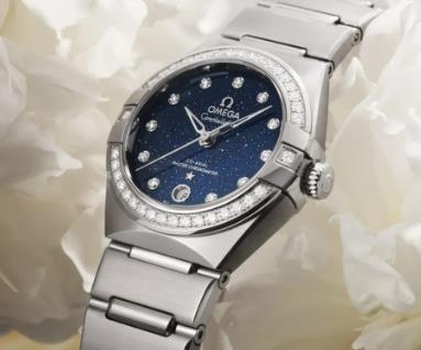 <b>欧米茄手表平时该如何保养？</b>